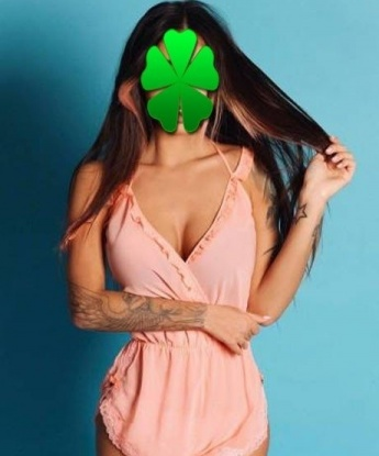 Яркие и чувственные эмоции ждут тебя в Москве. У меня есть все, чтобы удовлетворить все твои желания. Открой для себя новые грани наслаждения со мной. Сексуальные игры, массаж, стриптиз - все это только начало. Мое открытое сердце и понимание помогут тебе почувствовать себя особенным и желанным. Я обещаю тебе незабываемые и запоминающиеся моменты. Москва тает в моих объятиях, присоединяйся к этому чувственному путешествию! 💋😘✨ 5940, 26 лет